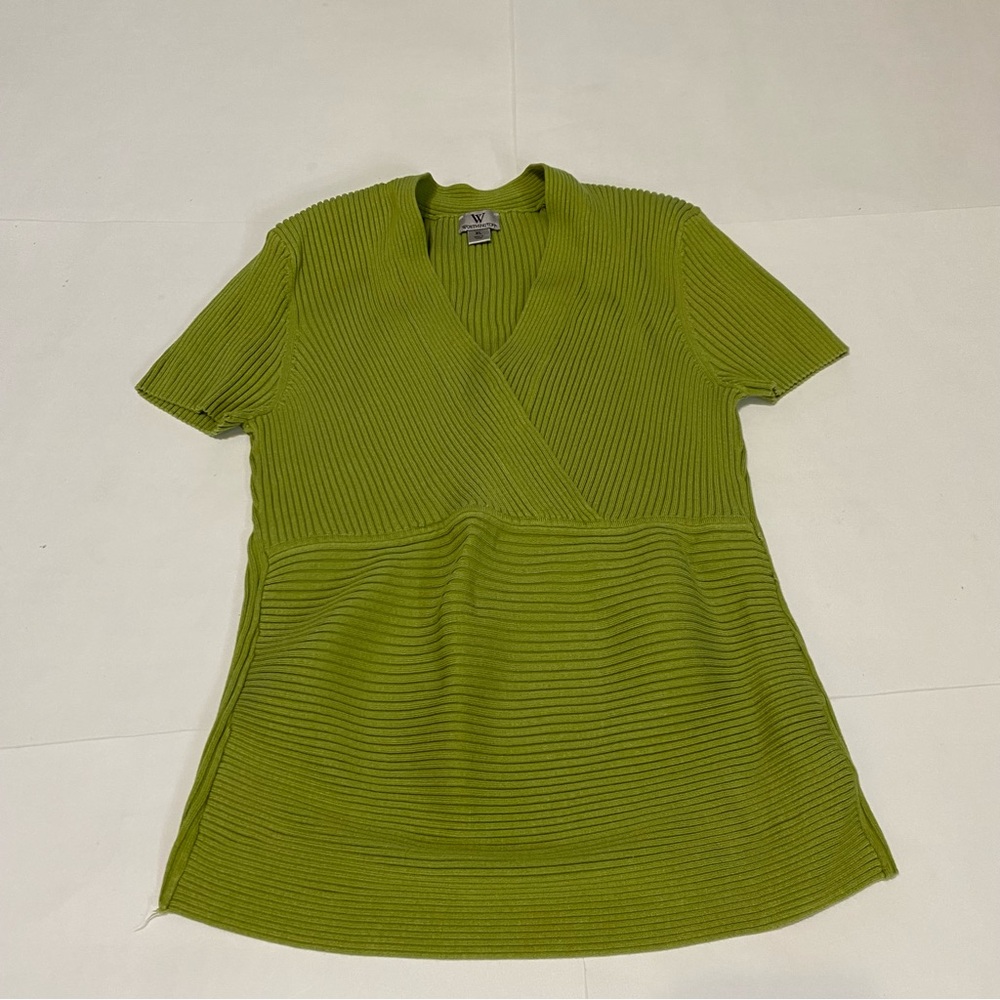 58. ⭐️Worthington Lime Green Ribbed Short Sleeve Top